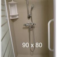 Location Orcières Merlette douche appartement LOCORCIERES