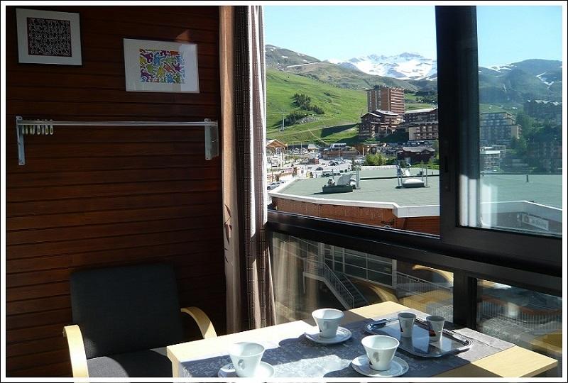 Locorcieres veranda et son mobilier